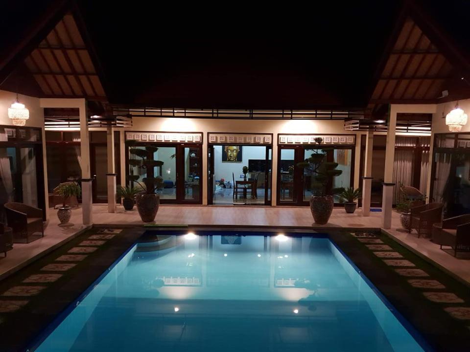 Hotel Mias Jungle House Lovina Exteriér fotografie